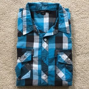 Men’s Blue Plaid Button Down Short Sleeve Shirt